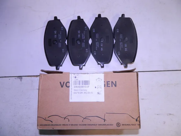Колодки тормозные VAG 5WA698151P SEAT LEON / SKODA OCTAVIA Перед