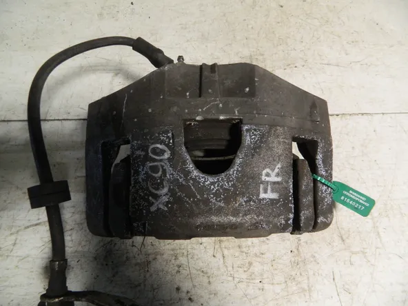 Суппорт VOLVO XC90 C59 Перед Прав (Контрактный) 81540217