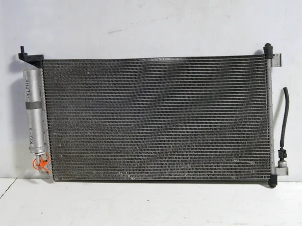 Радиатор кондиционера NISSAN TIIDA C11 (Контрактный) 65243921