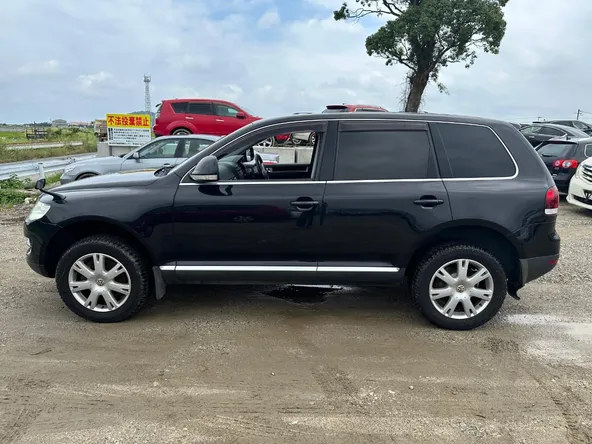 Крыло VOLKSWAGEN TOUAREG 7L7 Перед Лев (Контрактный) 27774010