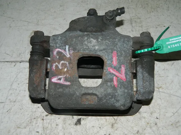 Суппорт NISSAN CEFIRO A32 Перед Лев (Кoнтрактный) 81540727