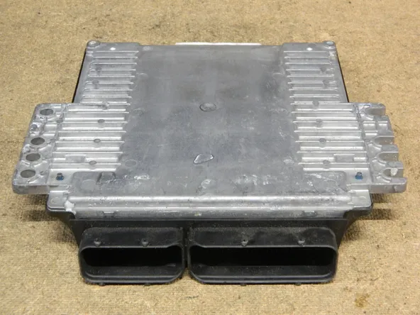 Блок управления ДВС NISSAN TEANA VQ23DE (Контрактный) 10296