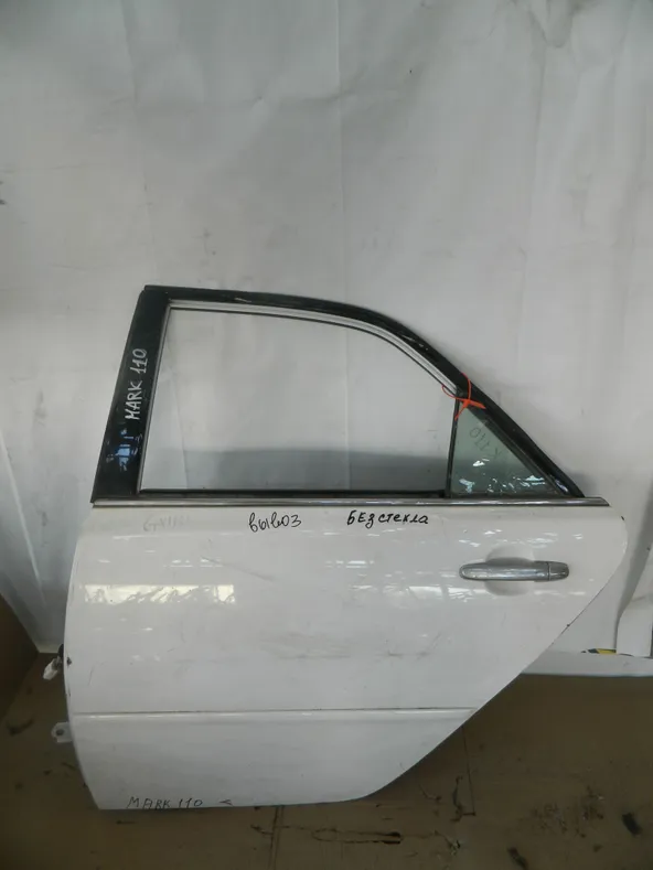 Дверь TOYOTA MARK II GX110 Зад Лев (Контрактный) 65243297 6700422410