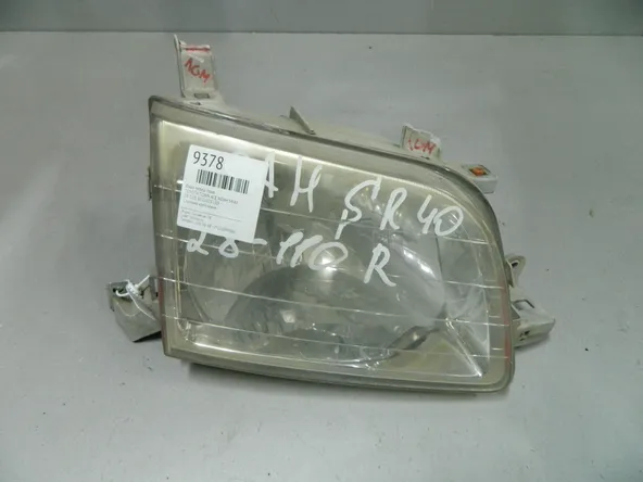 Фара TOYOTA NOAH SR40 Перед Прав 28110 (Контрактный) 03344716