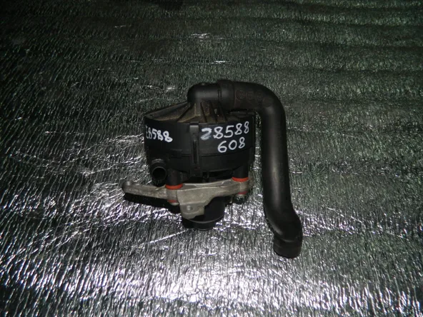 Насос продувки катализатора MERCEDES-BENZ E-CLASS W211 (Контрактный) 28588608