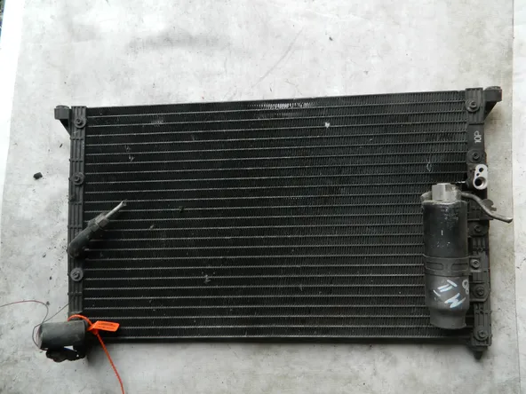 Радиатор кондиционера TOYOTA MARK II GX90 (Контрактный) 72367659