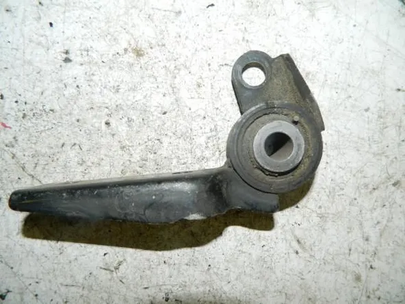 Подушка двигателя TOYOTA VITZ KSP90 1KRFE Зад (Контрактный)