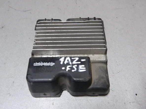Блок управления форсунками TOYOTA 1AZFSE (Контрактный) 79780454 8987120040