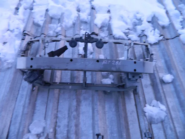 Рамка радиатора TOYOTA AVENSIS AZT251 (Контрактный) 79773916