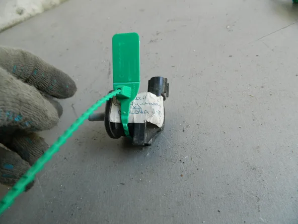 Клапан вакуумный TOYOTA (Б/У) 81530980