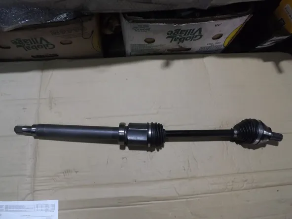 Привод GENERAL PARTS DSD040R FORD FOCUS II 04-12 (5-ти ступен механ) 1306777