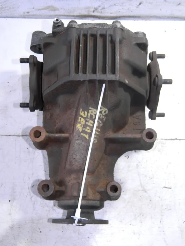 Редуктор TOYOTA REGIUS KCH46 Зад (Контрактный) 69586507