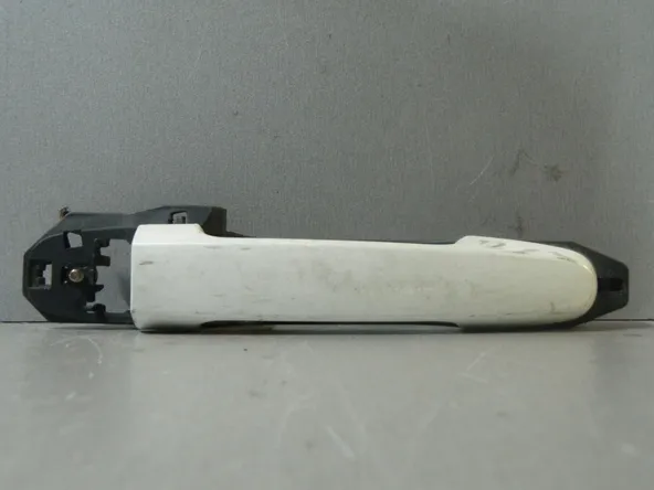 Ручка двери наружная TOYOTA COROLLA NZE120 Зад Прав (Контрактный) 81528382