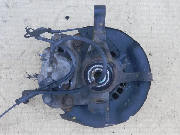 Ступица TOYOTA IPSUM ACM21 Перед Прав (Контрактный) 33392192