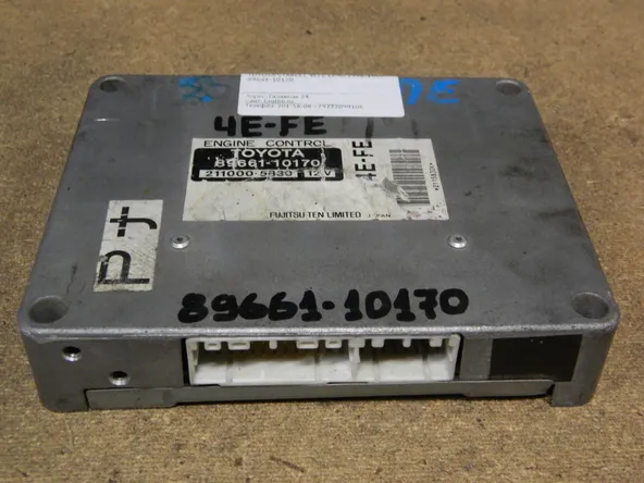 Блок управления ДВС TOYOTA STARLET 4EFE (Контрактный) 9860 8966110140