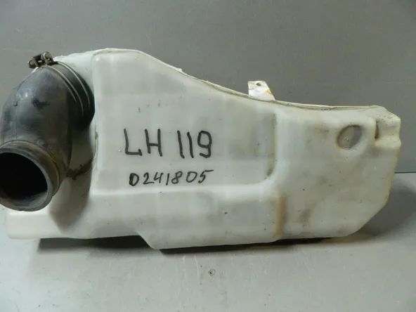 Бачок расширительный TOYOTA HIACE LH119 (Контрактный) 81539095