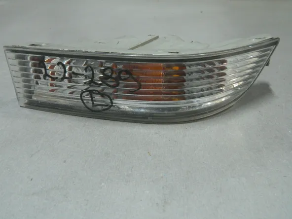 Фара противотуманная TOYOTA CRESTA GX100 Перед Лев 22289 (Контрактный) 69586155