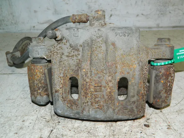 Суппорт MITSUBISHI AIRTREK CU2W Перед Прав (Контрактный) 81540204