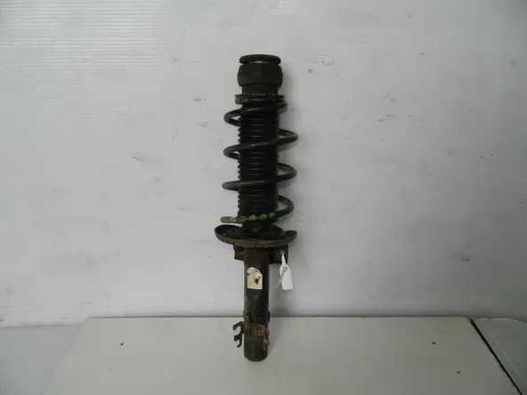 Стойка подвески Volkswagen Polo MK5 CFN Перед. Лев (Б/У)