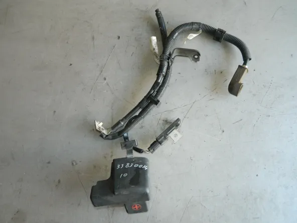 Клемма аккумулятора (+) TOYOTA 2AZFE (Контрактный) 3383001410 8212233080