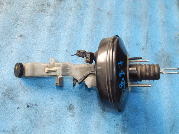 Главный тормозной цилиндр с вакуумником MAZDA CX-5 KE2FW (Контрактный) 22887616