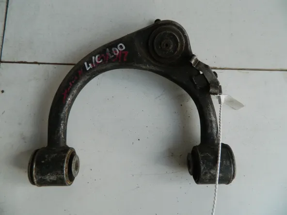 Рычаг TOYOTA LAND CRUISER FZJ100 Перед Лев (Контрактный) 46091083