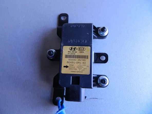 Датчик угла поворота рулевого колеса HYUNDAI EQUUS G6DA 2013-2015 (Б/У) 69838801 956903N700