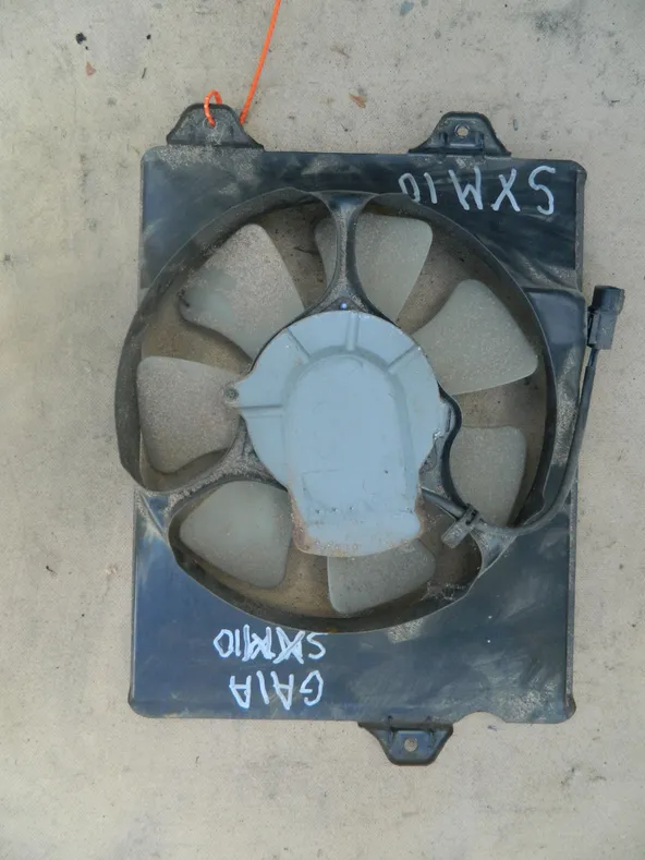 Диффузор радиатора TOYOTA IPSUM SXM10 (Контрактный) 72355355