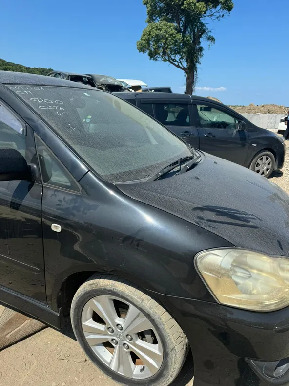 Крыло TOYOTA IPSUM ACM21 Перед Прав (Контрактный) 33392011