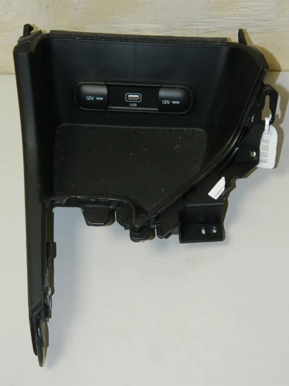 Накладка консоли KIA SPORTAGE 4 QL (Б/У) 35020926
