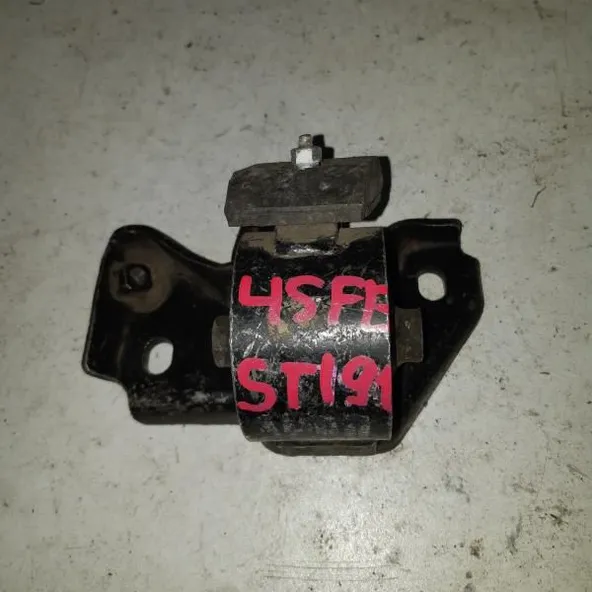 Подушка двигателя TOYOTA CARINA ST191 4SFE (Контрактный) 1237274390