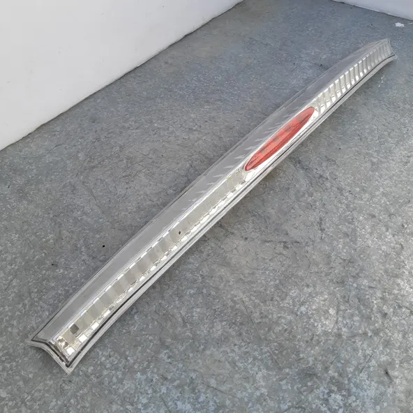 Вставка багажника HONDA 2171949PXBCCR HONDA Stream