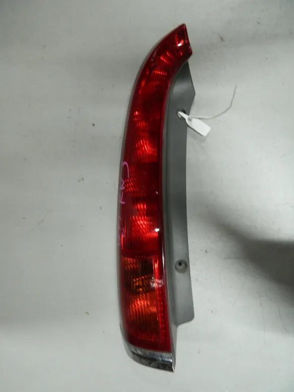 Фонарь HONDA STREAM RN1 Зад Лев 1483 (Контрактный) 68000860