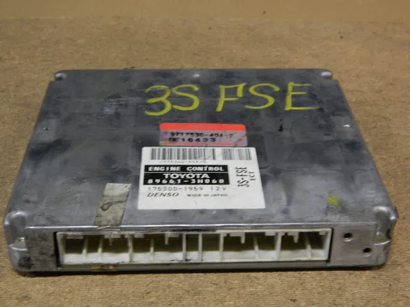 Блок управления ДВС TOYOTA VISTA 3SFSE (Контрактный) 9657 896613H060
