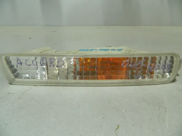 Повторитель поворота HONDA ACCORD CD5 Перед Лев (Контрактный) 79768111