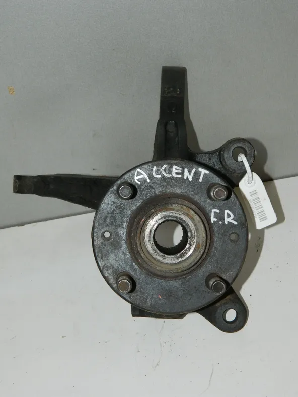 Ступица HYUNDAI ACCENT LC Перед Прав (Б/У) 35020470