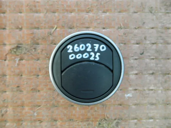 Дефлектор воздушный MAZDA AXELA BL5FW (Контрактный) 26027000025