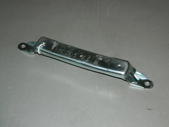 Пластина контрящая AUDI Q7 4L (Б/У) 35020561