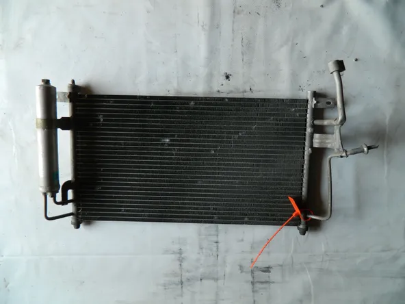 Радиатор кондиционера MAZDA DEMIO DY3W (Контрактный) 72367338