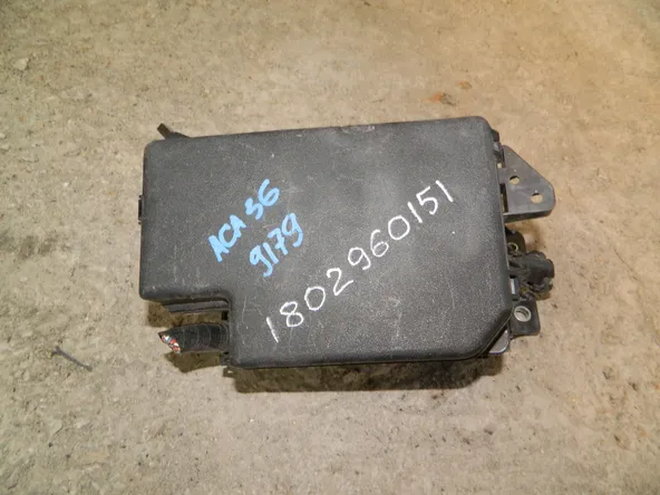 Блок предохранителей TOYOTA RAV4 ACA36 (Контрактный) 1802960151