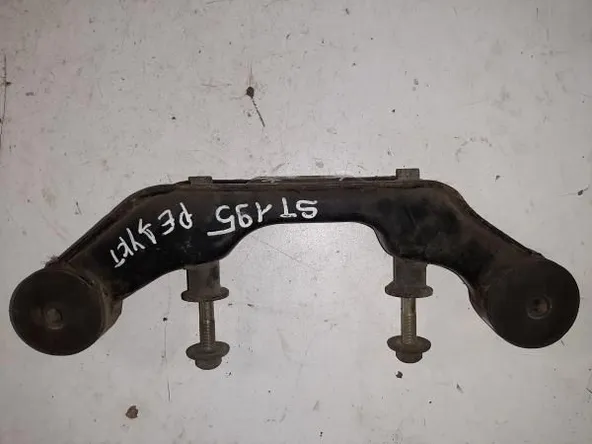 Подушка редуктора TOYOTA CALDINA ST195 (Контрактный)