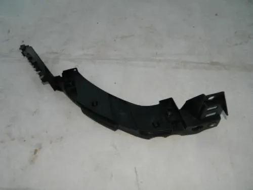 Кронштейн фары SAILING L052011801R VW POLO 10- 4D RH