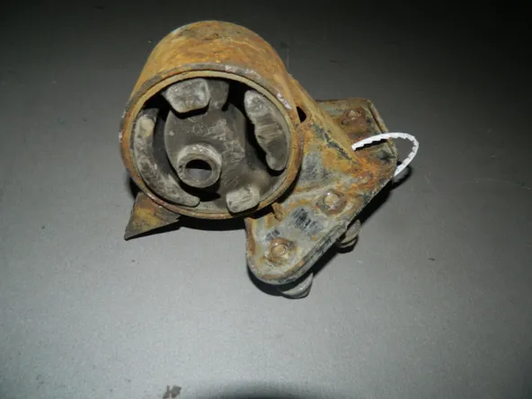 Подушка двигателя HYUNDAI ACCENT LC G4EC (Б/У) 35020055