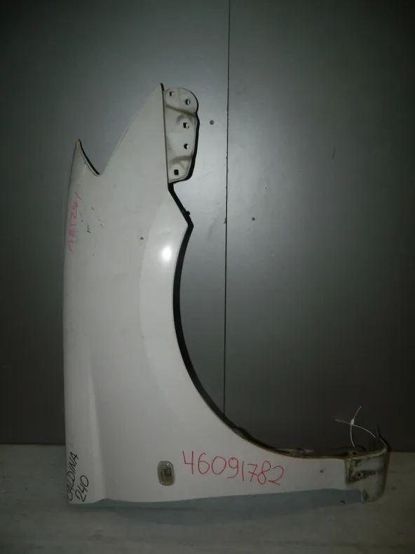 Крыло TOYOTA CALDINA AZT241 Перед Прав (Контрактный) 46091782