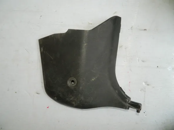 Обшивка стойки MAZDA 3 BL Перед Прав Низ (Контрактный) BBM468370