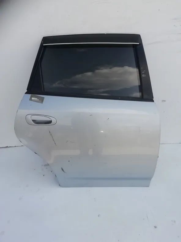 Дверь HONDA STREAM RN3 Зад Прав (Контрактный) 40951691