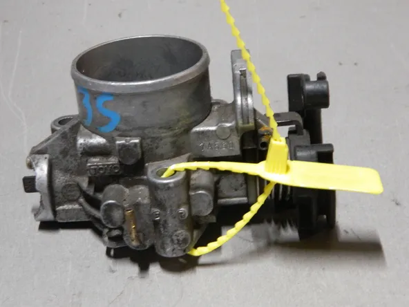 Дроссельная заслонка TOYOTA 3S (Контрактный) 79780590