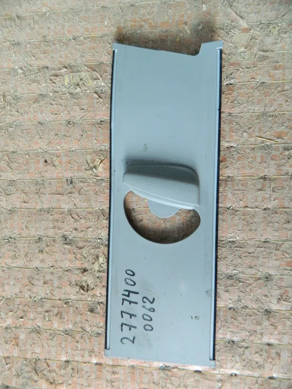 Накладка средней стойки VOLKSWAGEN TOUAREG 7L7 Перед Прав (Контрактный) 27774000062