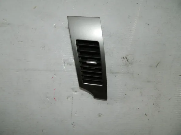 Дефлектор воздушный MITSUBISHI OUTLANDER XL CW Перед Лев (Контрактный) GN71114260