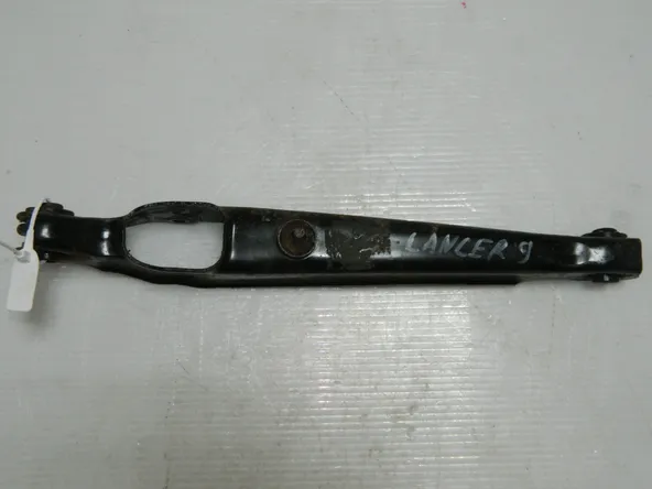 Рычаг поперечный MITSUBISHI LANCER9 Зад 46098781 Б/У